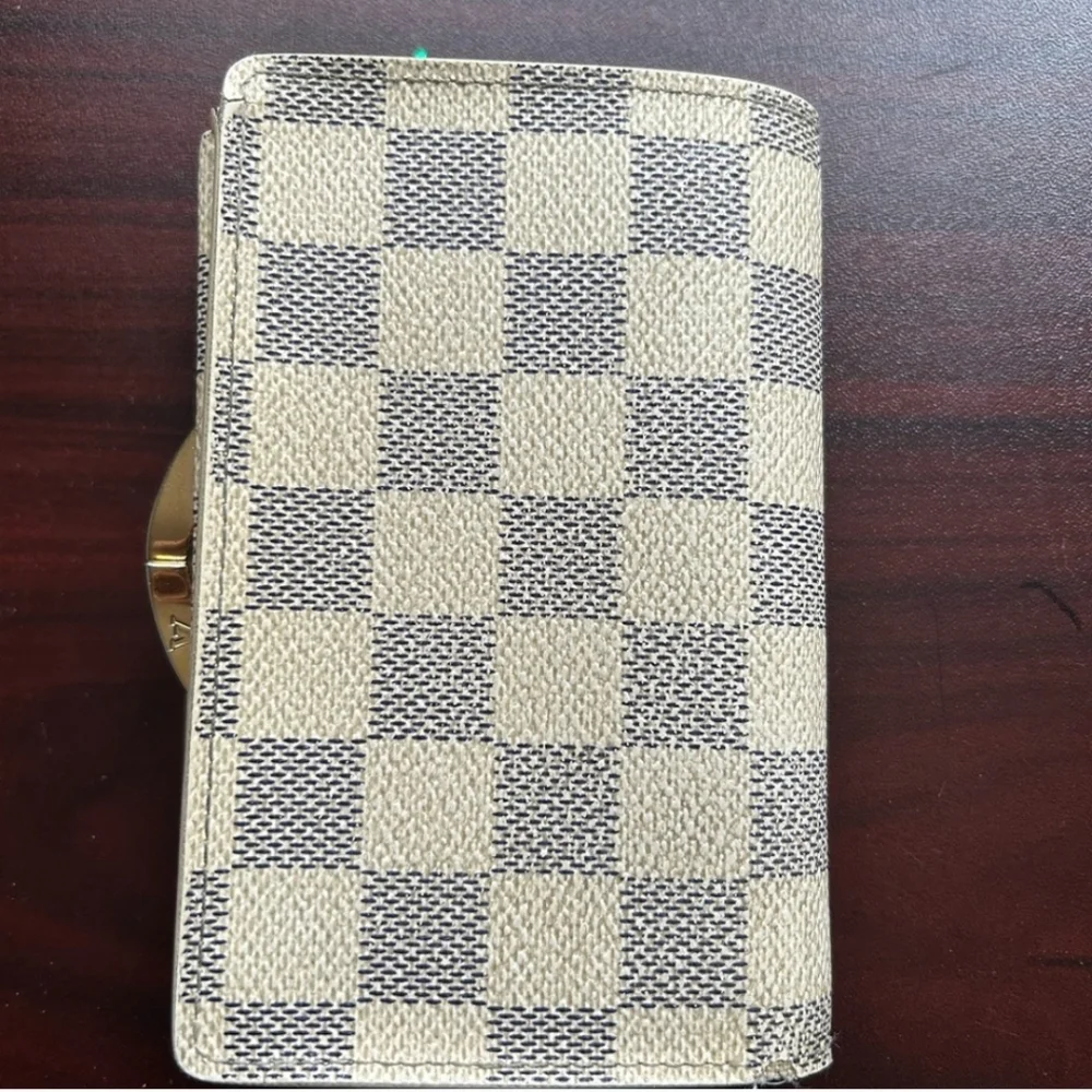 LOUIS VUITTON Cream Portefeuille Viennois Damier Bifold Wallet